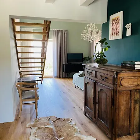 Курортный комплекс Casa Dante - Boutiquehouse Tomr
